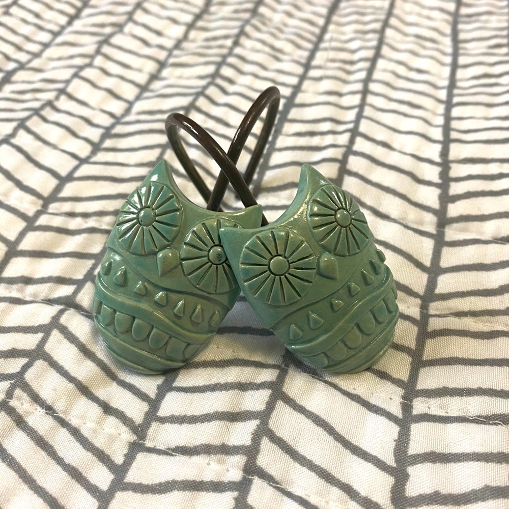 Owl shower curtain hooks